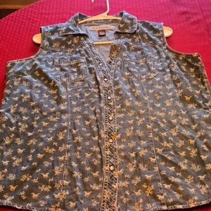Bit & Bridle Denim colored xl vest shirt
